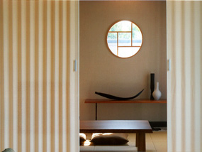 アコーディオンドア